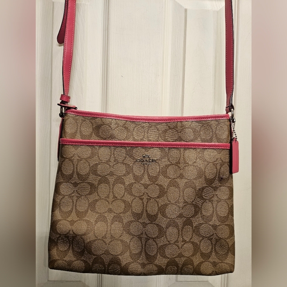 Coach Handbags - Coach signature file tan pink monogram crossbody bag handbag purse
